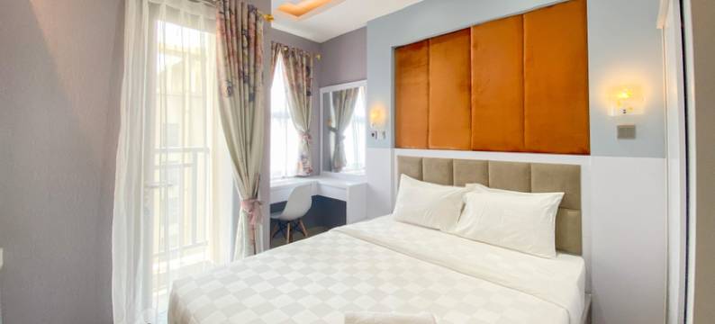 Good Deal and Comfy Studio Transpark Cibubur Apartment by Travelio图片