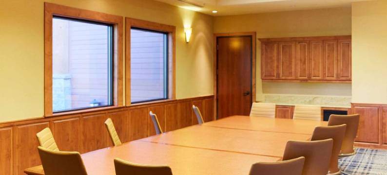 河屋旅馆(Riverhouse Lodge)图片