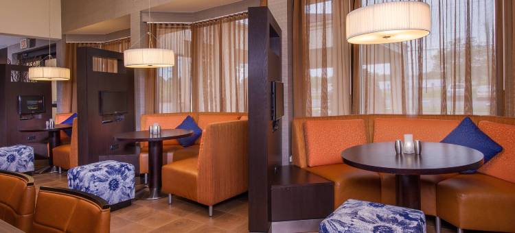 里士满西部万怡酒店(Courtyard Richmond West)图片