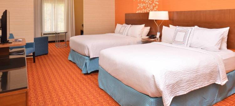 卡尔霍恩万枫套房酒店(Fairfield Inn & Suites Calhoun)图片