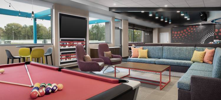 杰克逊希尔顿特鲁酒店(Tru by Hilton Jackson)图片