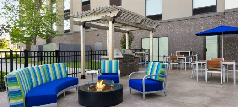 希尔顿欢朋套房酒店-罗杰斯(Hampton Inn & Suites Rogers)图片