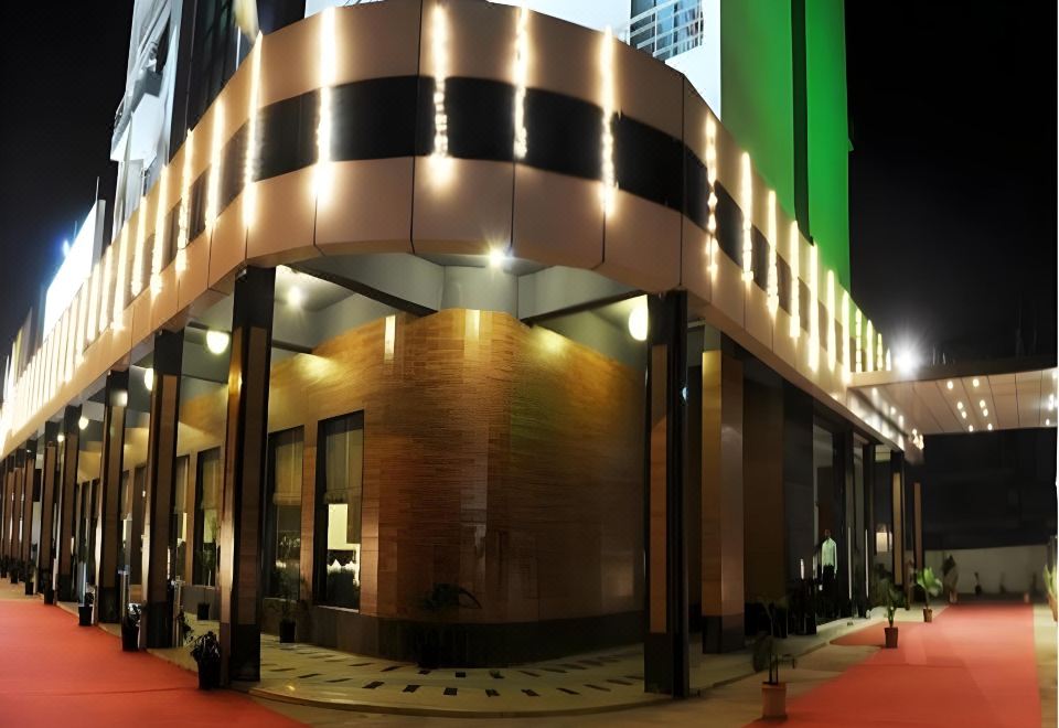 Pallavi áVIDA Hotel Overview