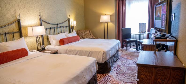 班夫驯鹿水疗小屋(Banff Caribou Lodge and Spa)图片