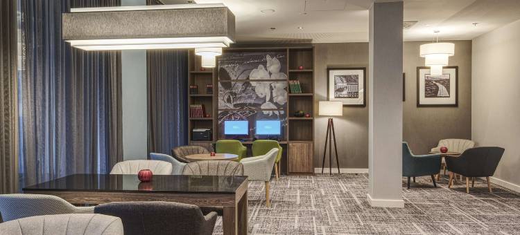 斯图加特市中心希尔顿欢朋酒店(Hampton by Hilton Stuttgart City Centre)图片