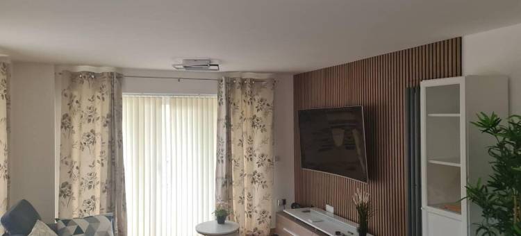 一卧公寓 - 可睡3人 - 停车 - 无线网(Little Hideout)图片