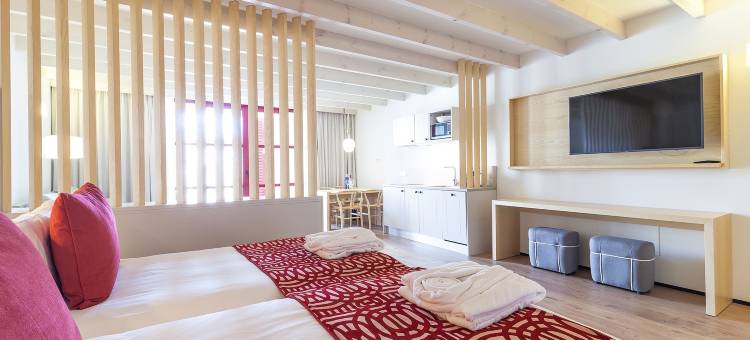 菲尔套房室内旅游酒店(Fil Suites)图片