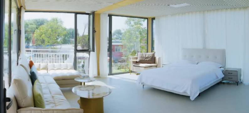 箱约比基尼海景民宿(兴城邴家湾比基尼广场店)图片