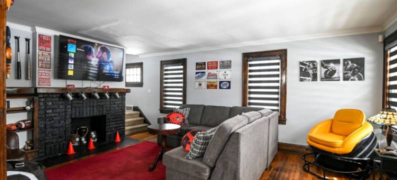 Sports Haven with Foosball and Basketball - Amazing Themed Escape图片