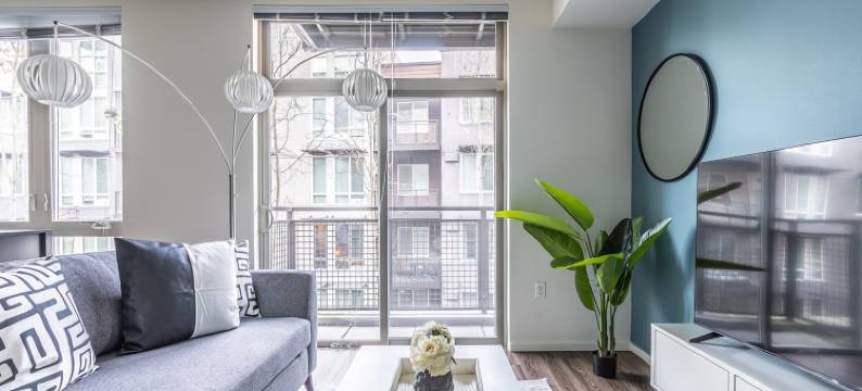 Rooftop Deck and Fitness Center - Luxurious Sophisticated Retreat图片