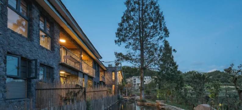 浪水溪山居图片