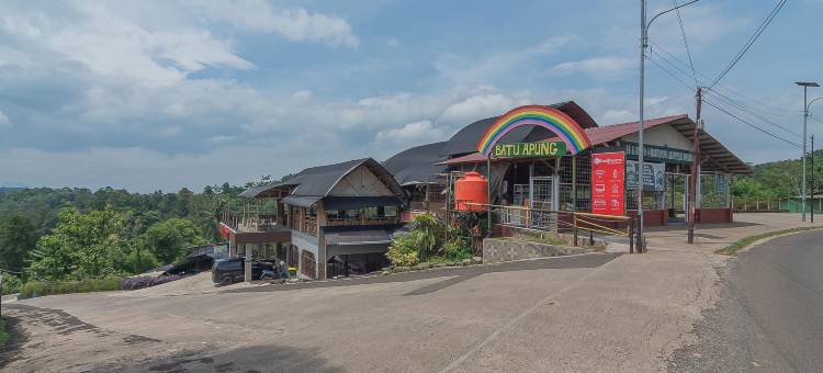红多兹伊斯兰度假村-普尔瓦卡达巴图阿邦(RedDoorz Resort Syariah @ Batu Apung Purwakarta)图片
