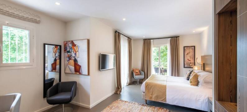 德拉贝古德城堡高尔夫及 Spa 酒店 - 原创精选(Hôtel Golf & Spa Château de la Bégude the Originals Collection)图片