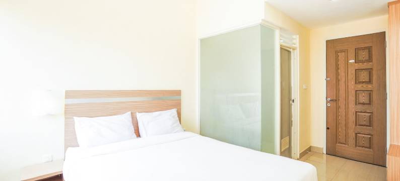 ecommerceloka普拉提萨拉维里亚旅馆(Pratisarawirya Guesthouse by Ecommerceloka)图片