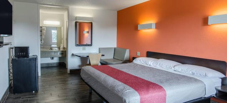 士丹顿6号汽车旅馆(Motel 6 Staunton, VA)图片