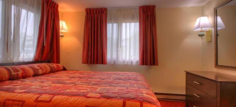 奥甘奎特潮汐酒店(Ogunquit Tides)图片