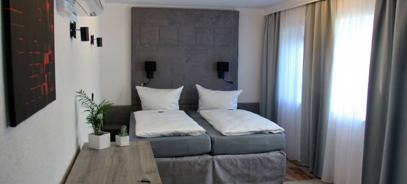 伍珀塔尔酒店(Hotel Wippertal - Voll Klimatisiert)图片