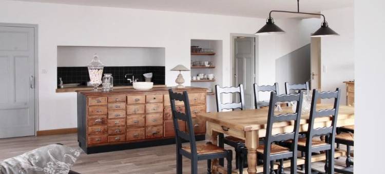 曾经西部酒店(Il était Une Fois à l'Ouest "Lamballe-Armor")图片