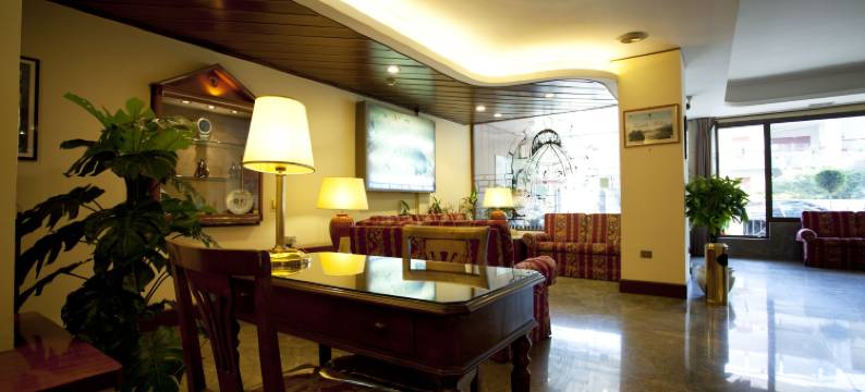 奥古斯都酒店(Augustus)图片