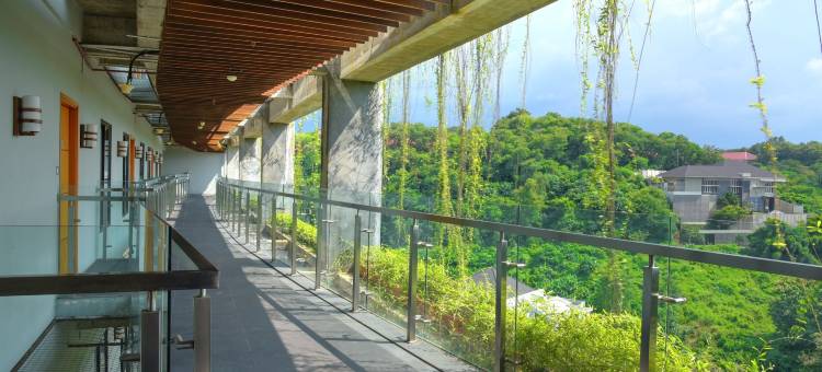 三宝垄橡树翡翠会议酒店(Oak Tree Emerald Hotel & Conventions Semarang)图片