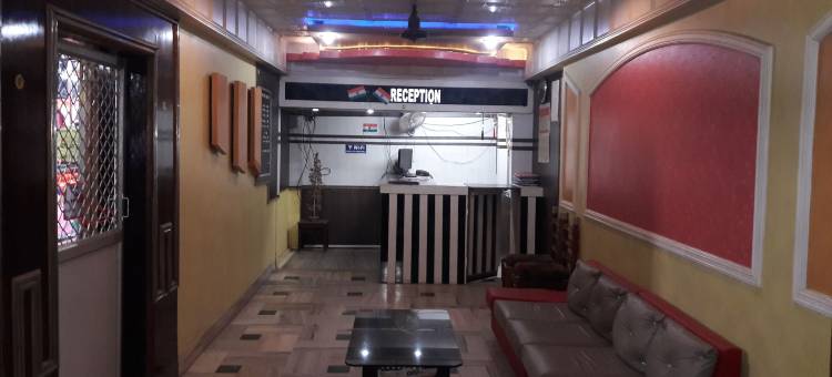 西拉国际酒店(Hotel Sheela International)图片