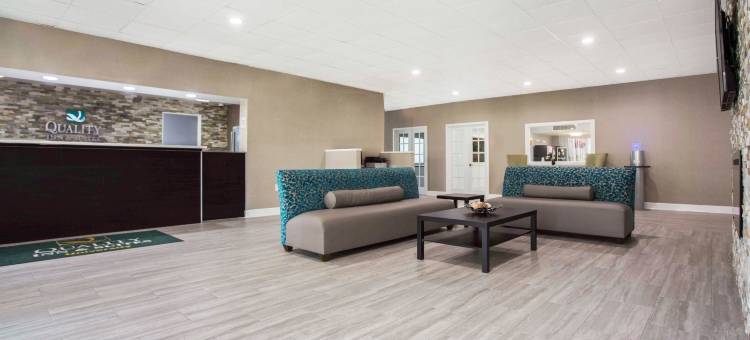 大学区凯艺套房酒店(Quality Inn & Suites University Area)图片