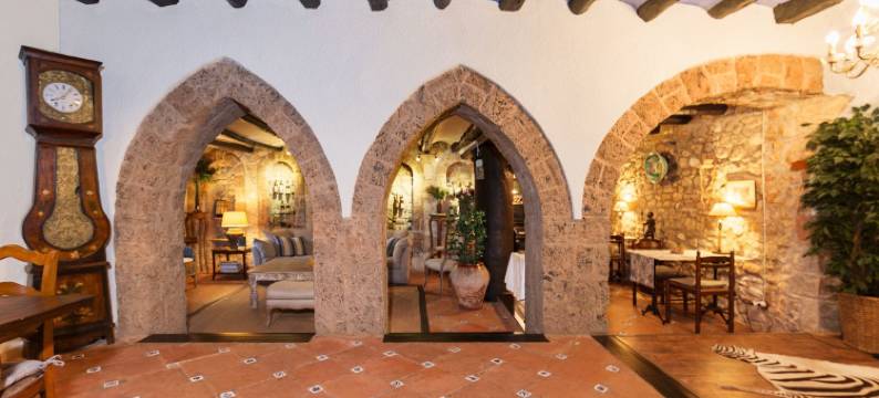 科马克彭德斯乡村民宿(Comarquinal Bioresort Penedes)图片