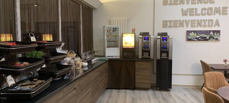 德利拉斯里莱丝酒店(Hôtel Au Relais des Lilas)图片