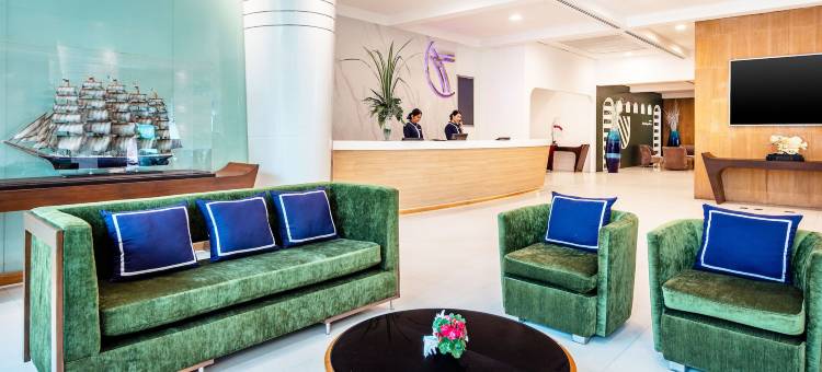 蓝卡宾酒店(Blue Cabin Hotel (Formerly A-ONE New Wing Hotel))图片