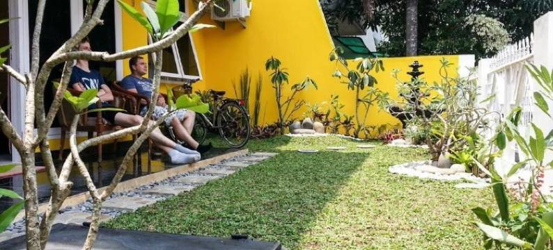 千丹娜穆利亚旅舍茂物(需提供结婚证)(Cendana Mulia Hostel Bogor)图片