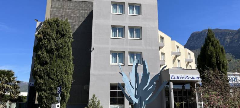 内隆酒店(Hôtel le Néron - Logis)图片