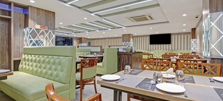 Treebo 乌莎瓦西维阿利皮里路，距离提鲁帕提中央公交车站2公里(Treebo Usha Vasavi Alipiri Road, 2 Km from Tirupati Central Bus Station)图片