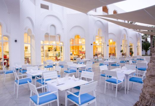 Marhaba Palace Hotel Overview