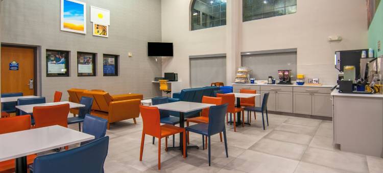 圣安东尼奥北斯通奥克戴斯套房酒店(Days Inn & Suites by Wyndham San Antonio North/Stone Oak)图片
