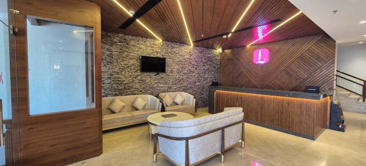 德拉巴西洛德宜居酒店(Lords Eco Inn Dera Bassi)图片
