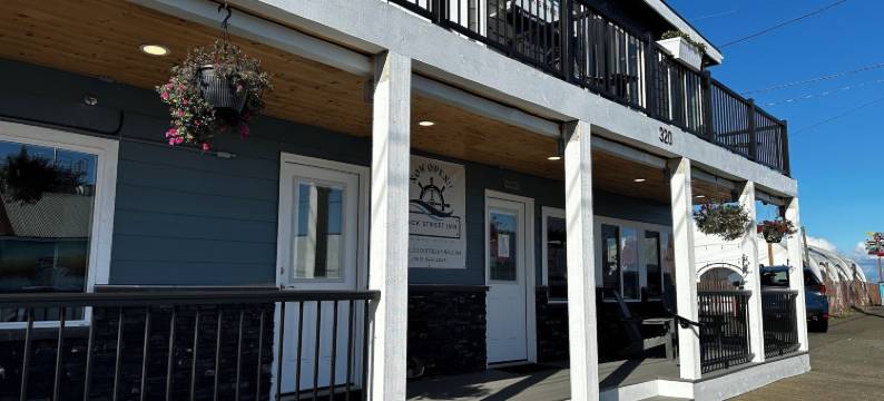 码头街旅馆(Dock Street Inn)图片