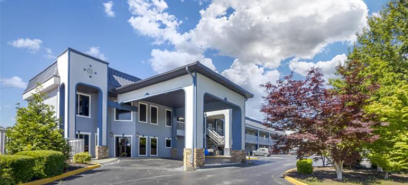 费尔温兹贝斯特韦斯特酒店(Best Western Fairwinds Inn)图片