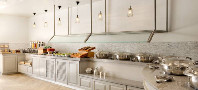 俄克拉何马城市机场希尔顿逸林酒店(DoubleTree by Hilton Oklahoma City Airport)图片