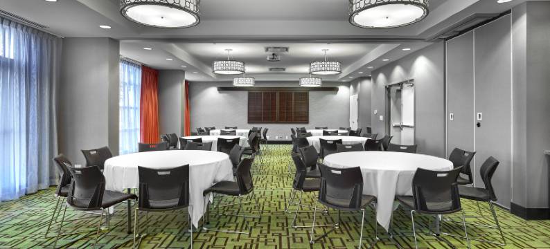 欢朋希尔顿卡尔加里机场北酒店(Hampton Inn by Hilton Calgary Airport North)图片