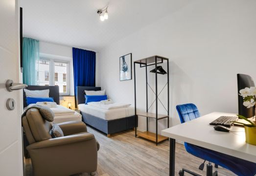 Augsburg: Central | 2 parking | 4 rooms + kitchen | washing machine | Nintendo Hotel Overview