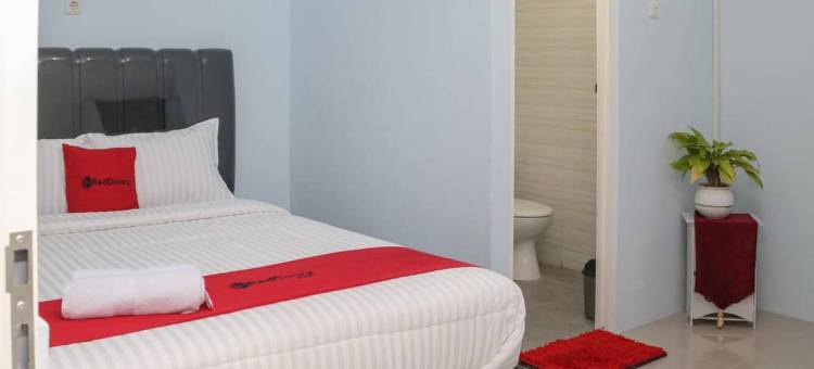 RedDoorz Syariah Near Suncity Mall Madiun图片