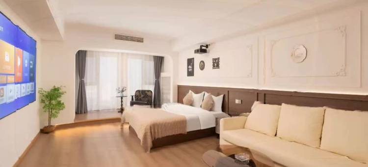 云栖观影酒店(济宁万达广场店)图片