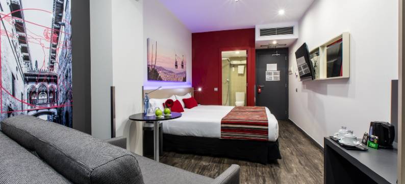 巴塞罗那圣家堂莱昂纳多精品酒店(Leonardo Boutique Hotel Barcelona Sagrada Familia)图片