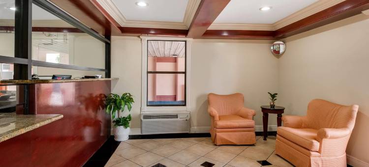 路德道旅馆和套房东部(Rodeway Inn & Suites East)图片