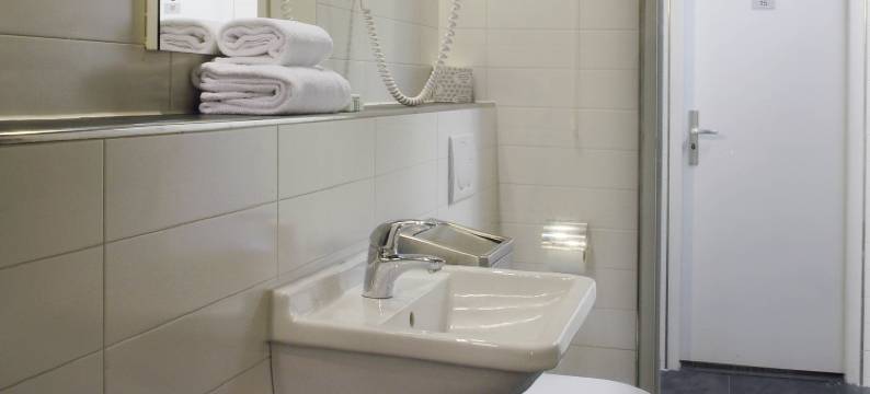 史基浦机场美居酒店(Mercure Hotel Schiphol Terminal)图片