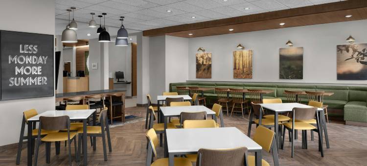 韦尔登万豪国际万枫酒店及套房(Fairfield by Marriott Inn & Suites Weldon)图片