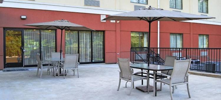 匡蒂科正门北方附近舒适酒店(Comfort Inn Near Quantico Main Gate North)图片