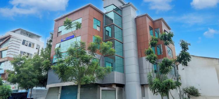 Fabhotel 银云酒店(FabHotel Silver Cloud)图片