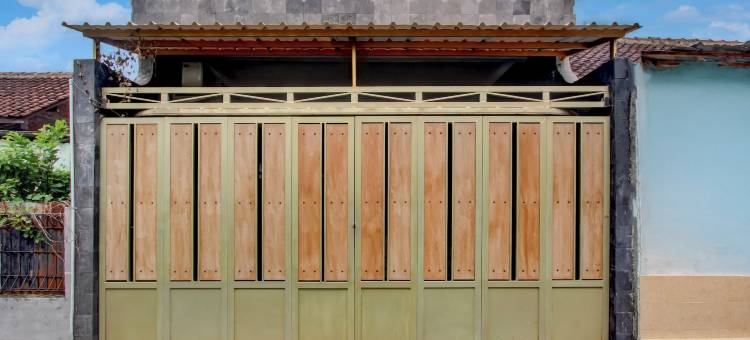 OYO 94920 伊莱亚之家明吉兰(OYO 94920 House Of Elea Minggiran)图片