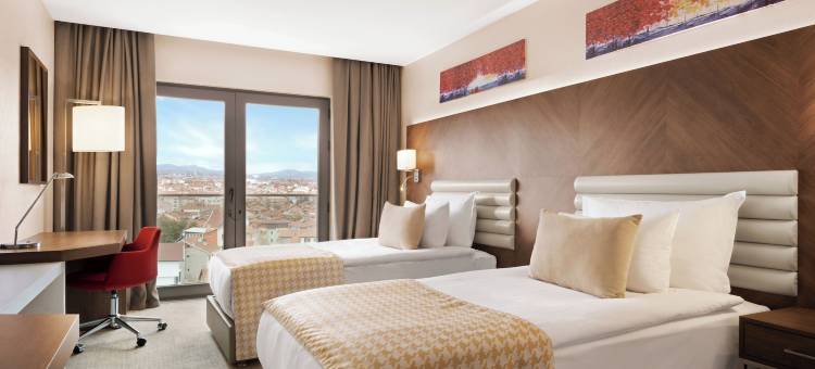 伊斯帕尔塔温德姆华美达酒店(Ramada by Wyndham Isparta)图片